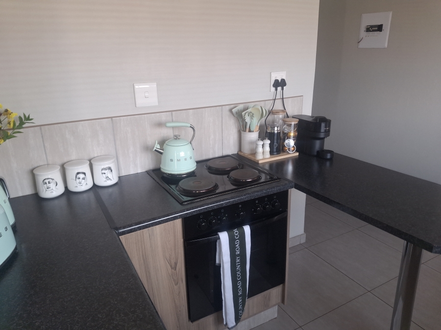2 Bedroom Property for Sale in Dawn Park Gauteng