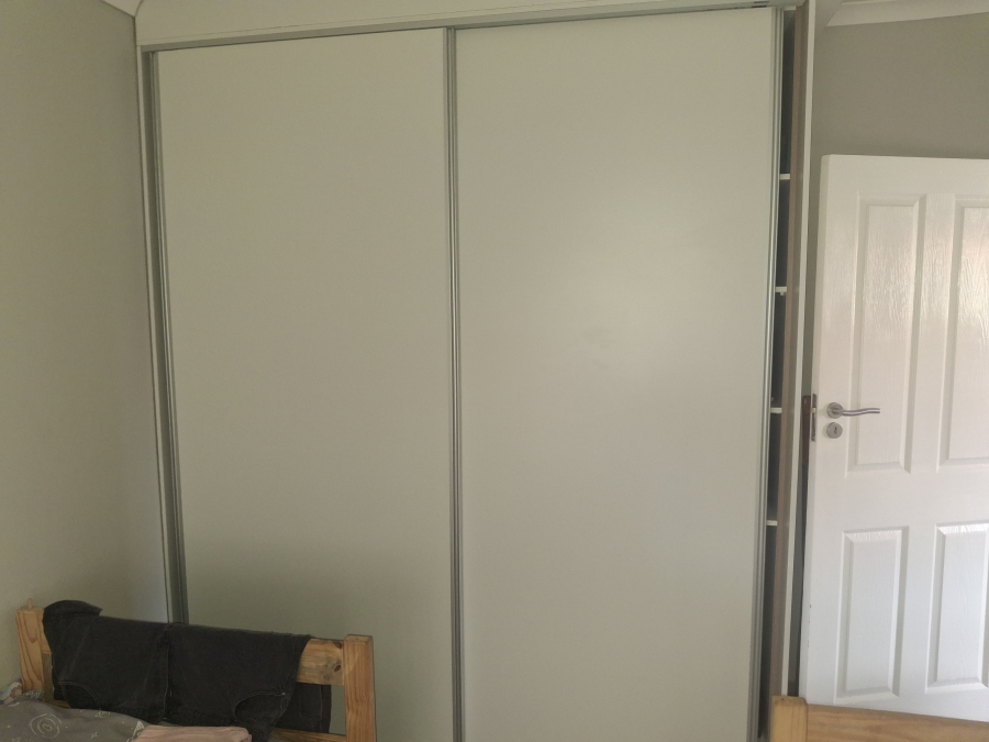 2 Bedroom Property for Sale in Dawn Park Gauteng