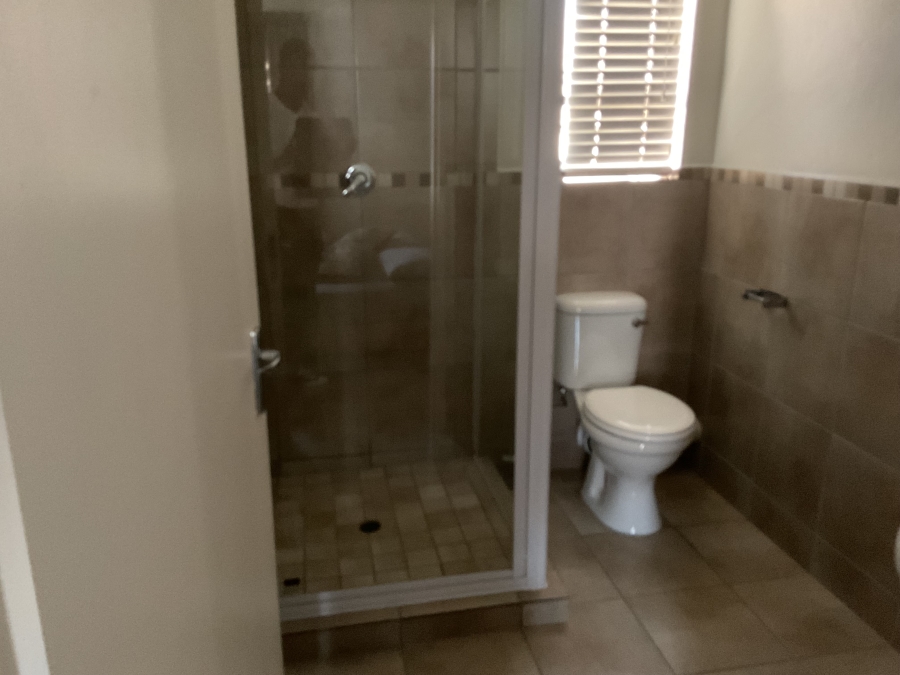 3 Bedroom Property for Sale in Kosmosdal Gauteng