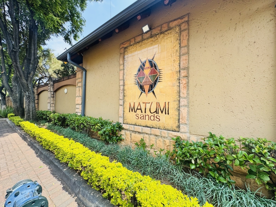 2 Bedroom Property for Sale in Pineslopes Gauteng