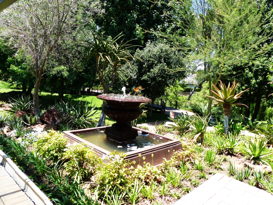 To Let 1 Bedroom Property for Rent in Douglasdale Gauteng
