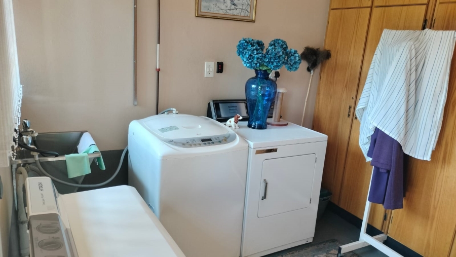 3 Bedroom Property for Sale in Dalview Gauteng