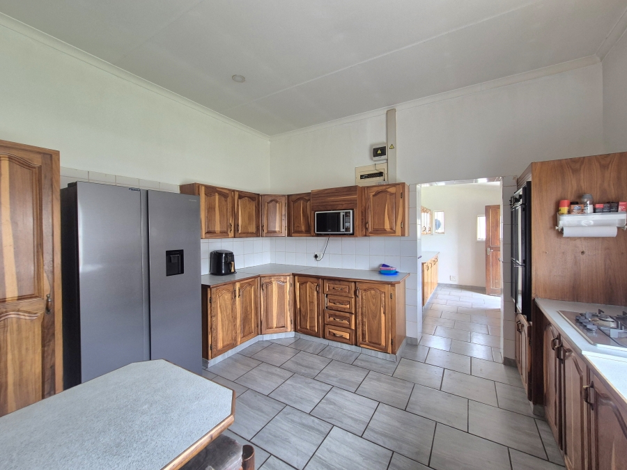 6 Bedroom Property for Sale in Brakpan Central Gauteng