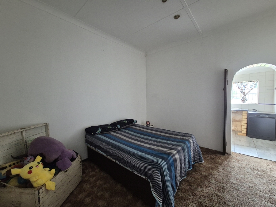 6 Bedroom Property for Sale in Brakpan Central Gauteng