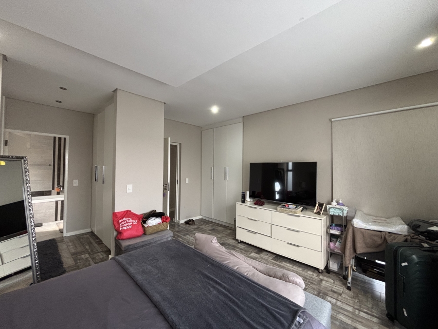 To Let 4 Bedroom Property for Rent in Craigavon Gauteng