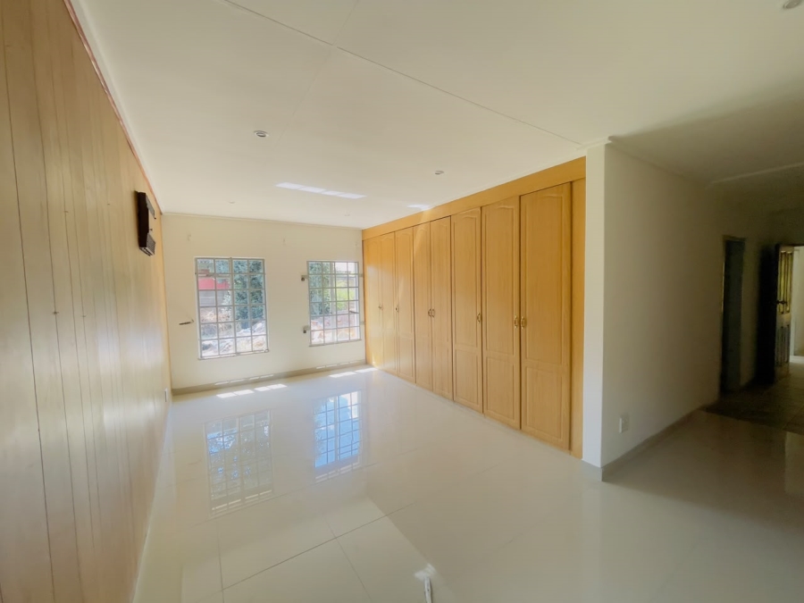 To Let 3 Bedroom Property for Rent in Lyttelton Manor Gauteng