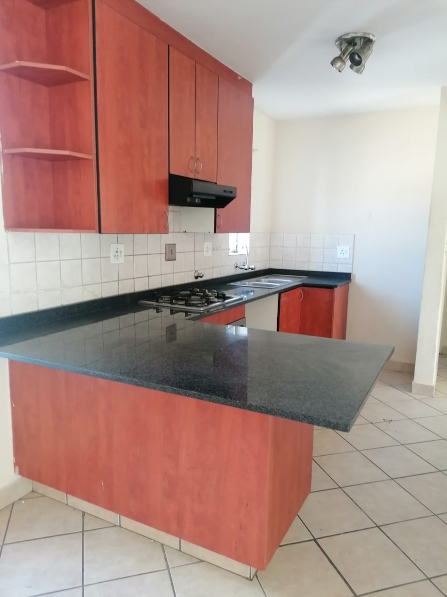 2 Bedroom Property for Sale in Country View Gauteng