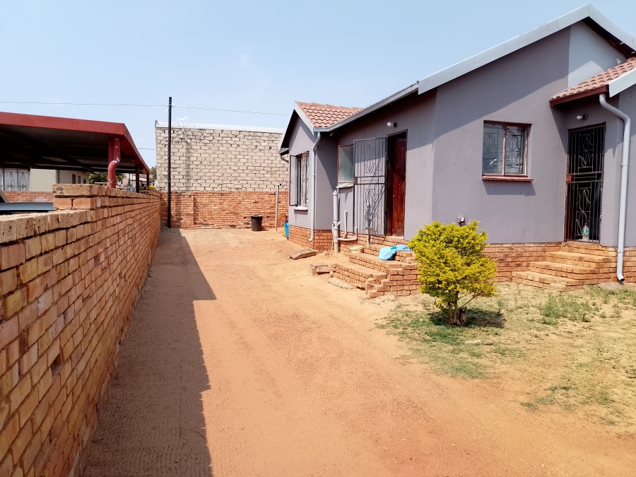 3 Bedroom Property for Sale in Mahube Valley Gauteng