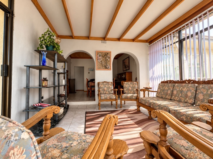 6 Bedroom Property for Sale in Greenhills Gauteng