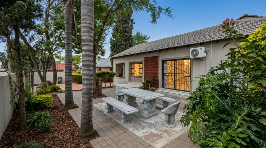 Commercial Property for Sale in Halfway House Gauteng