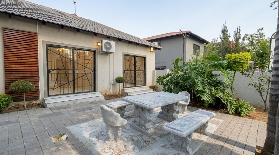 Commercial Property for Sale in Halfway House Gauteng