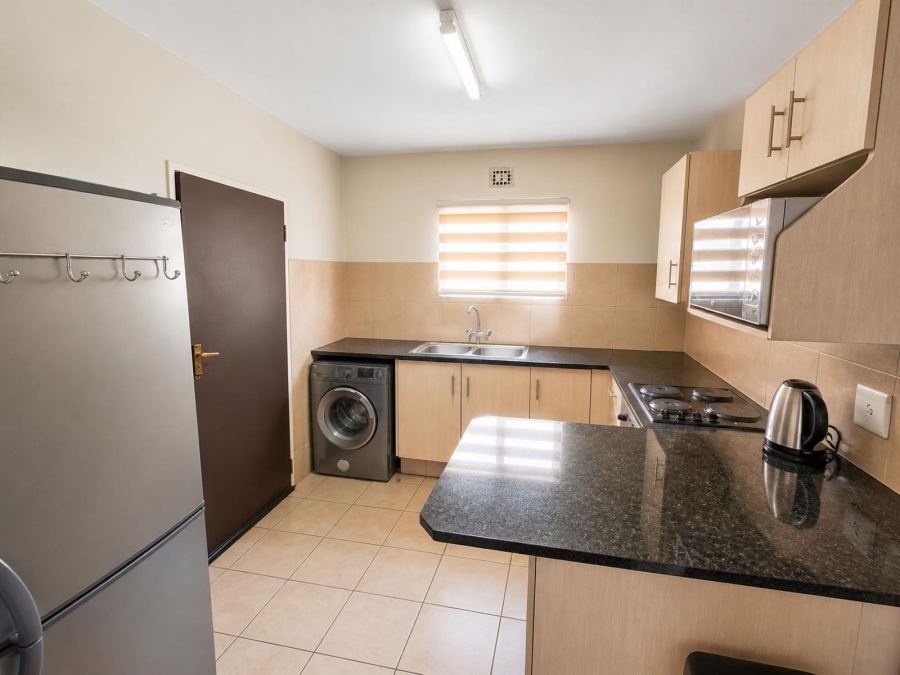2 Bedroom Property for Sale in Erand Gardens Gauteng