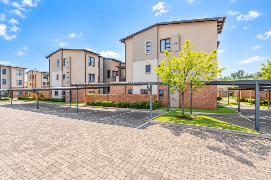 3 Bedroom Property for Sale in Wilgeheuwel Gauteng