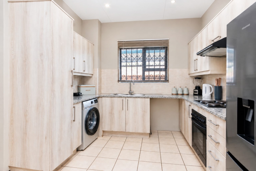 3 Bedroom Property for Sale in Wilgeheuwel Gauteng