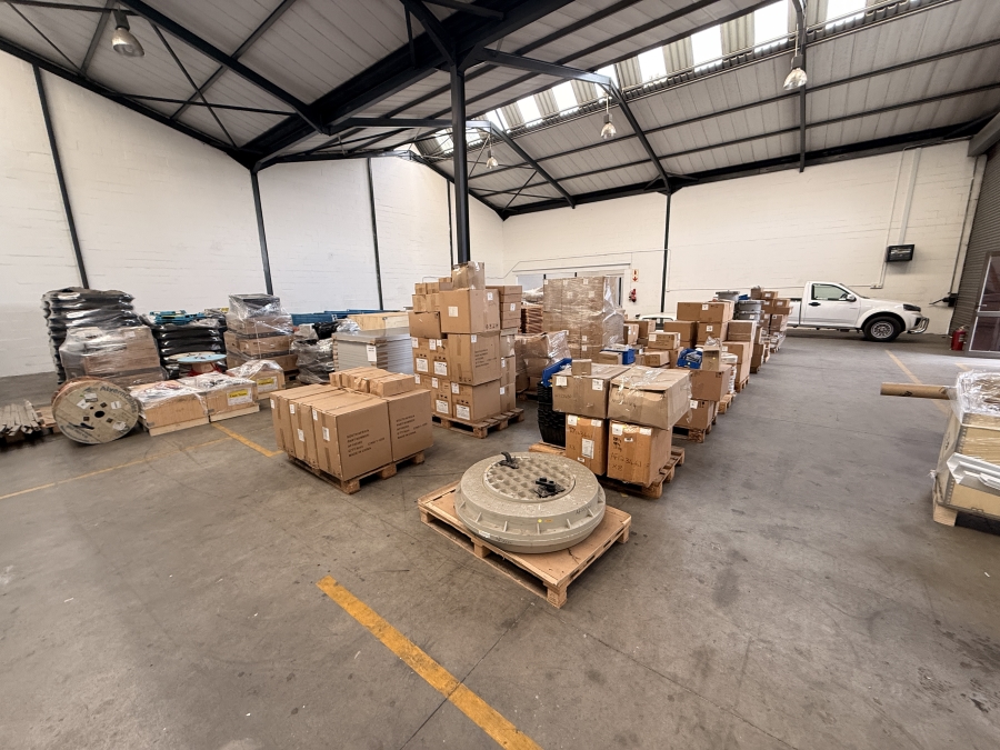 To Let Commercial Property for Rent in Alrode Gauteng