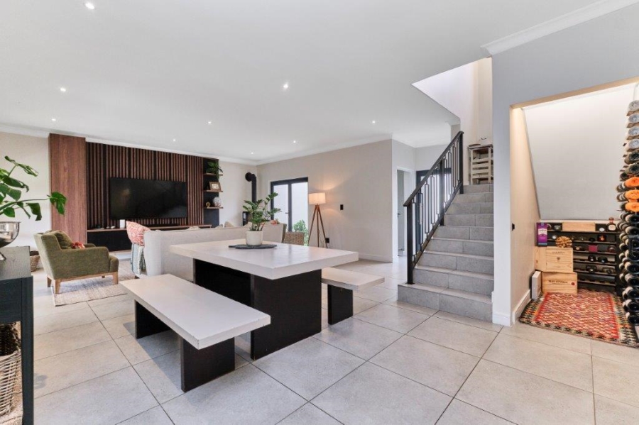 4 Bedroom Property for Sale in Bryanston Gauteng