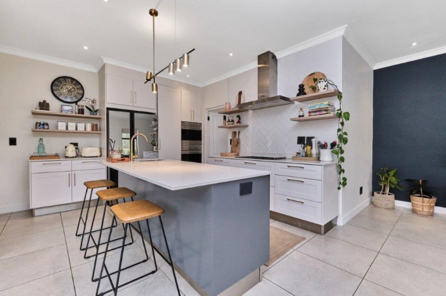 4 Bedroom Property for Sale in Bryanston Gauteng