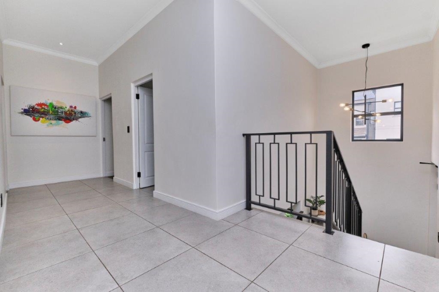 4 Bedroom Property for Sale in Bryanston Gauteng