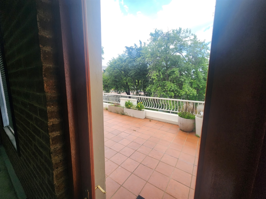To Let Commercial Property for Rent in Strathavon Gauteng