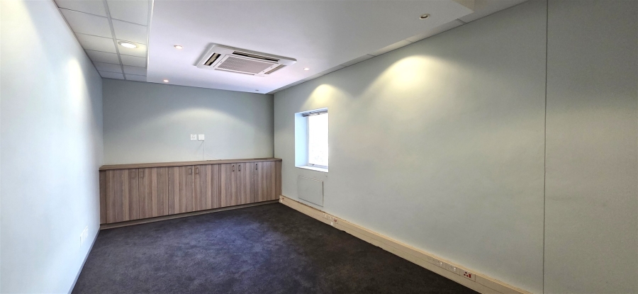 To Let Commercial Property for Rent in Sunninghill Gauteng