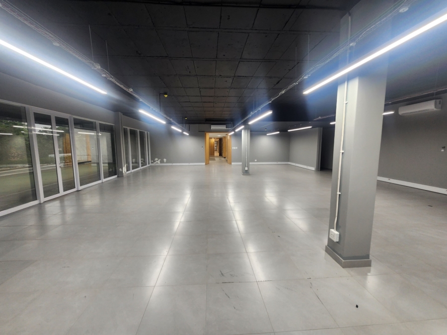 To Let Commercial Property for Rent in Wierda Valley Gauteng