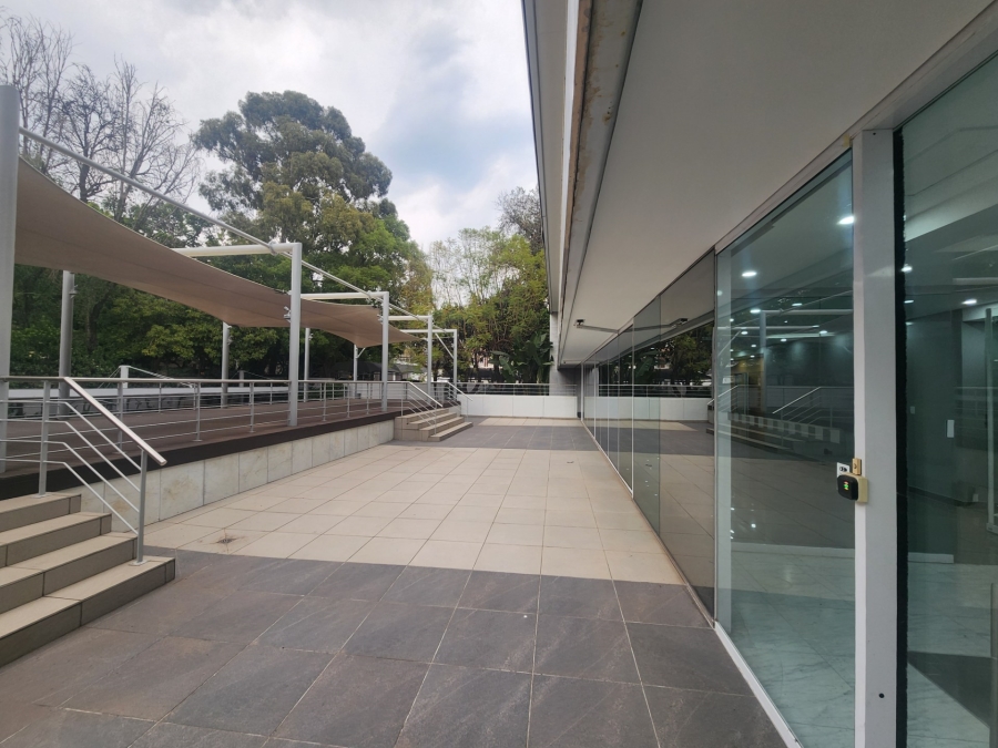 To Let Commercial Property for Rent in Wierda Valley Gauteng
