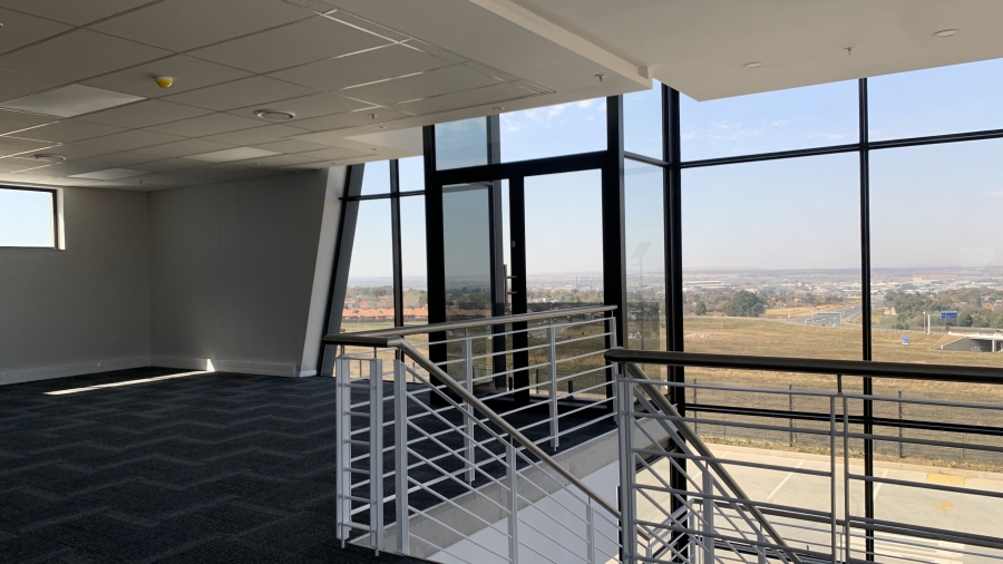 To Let Commercial Property for Rent in Airport Park Gauteng