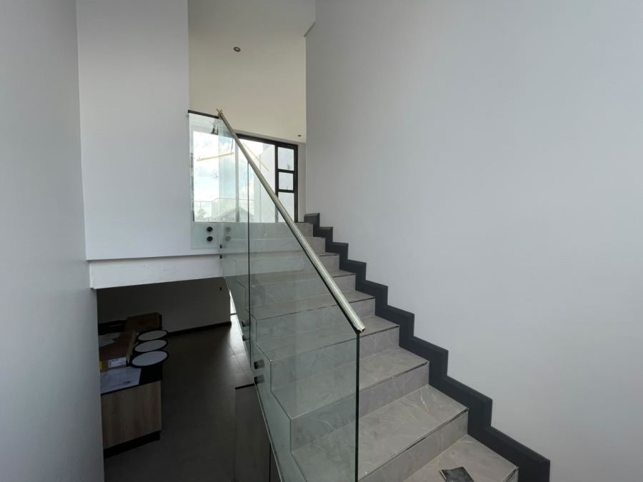 4 Bedroom Property for Sale in Fountainbrook Estate Gauteng