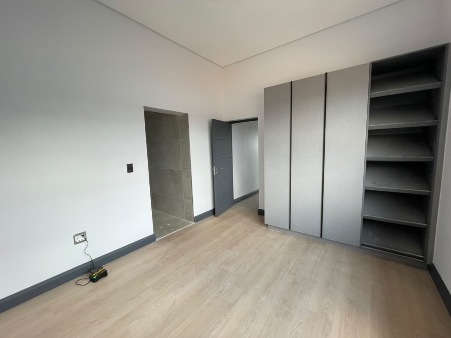 4 Bedroom Property for Sale in Fountainbrook Estate Gauteng