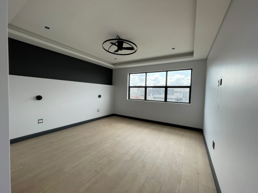 4 Bedroom Property for Sale in Fountainbrook Estate Gauteng