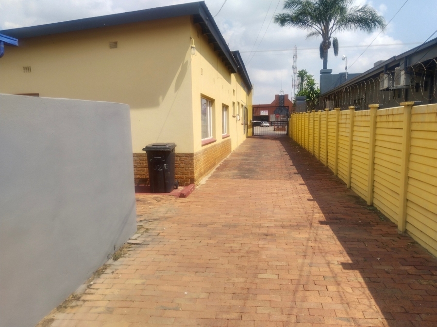 To Let Commercial Property for Rent in Pretoria North Gauteng