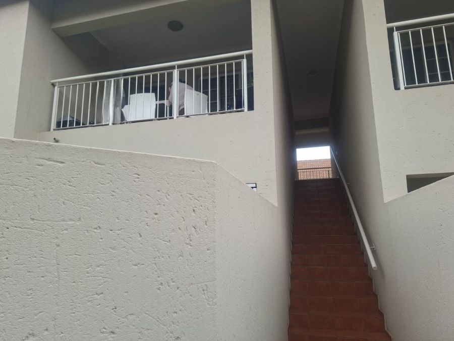 2 Bedroom Property for Sale in Brentwood Park Gauteng