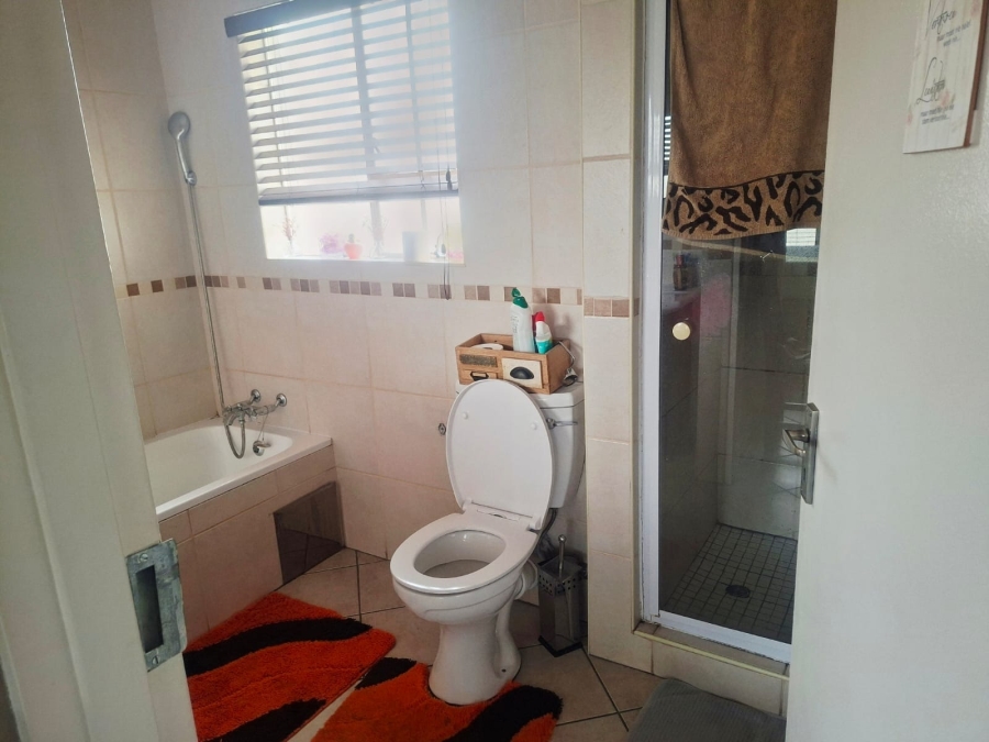 2 Bedroom Property for Sale in Brentwood Park Gauteng