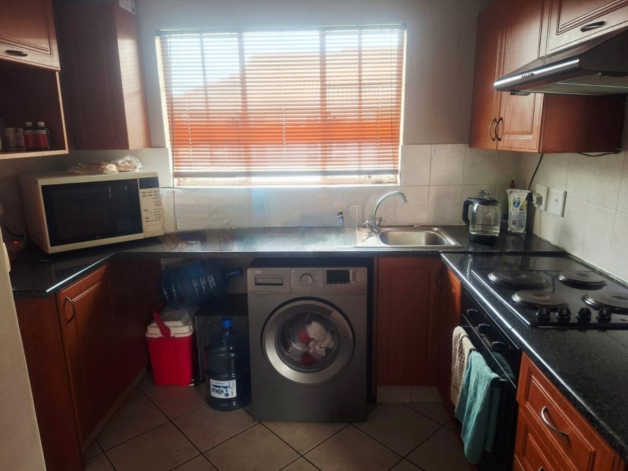 2 Bedroom Property for Sale in Brentwood Park Gauteng