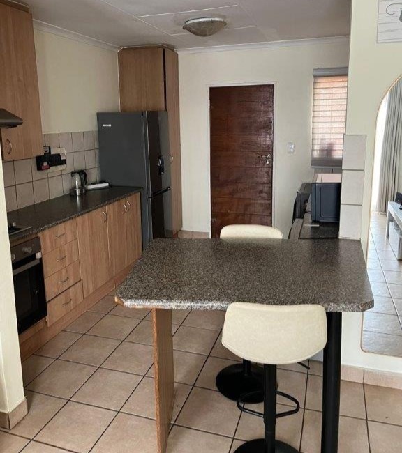 2 Bedroom Property for Sale in The Orchards Gauteng