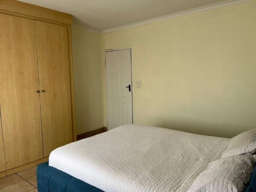 2 Bedroom Property for Sale in The Orchards Gauteng