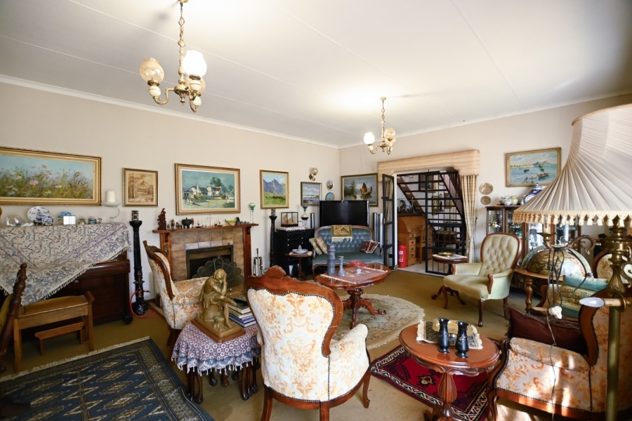 5 Bedroom Property for Sale in Theresa Park Gauteng