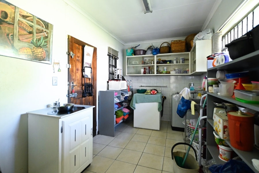 5 Bedroom Property for Sale in Theresa Park Gauteng