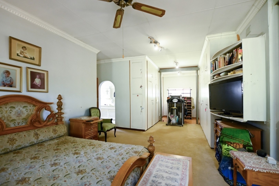 5 Bedroom Property for Sale in Theresa Park Gauteng