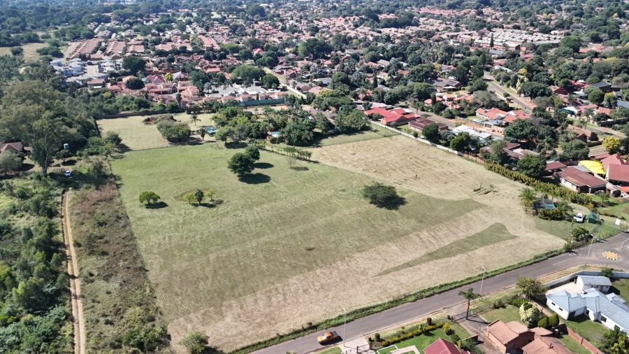 5 Bedroom Property for Sale in Theresa Park Gauteng
