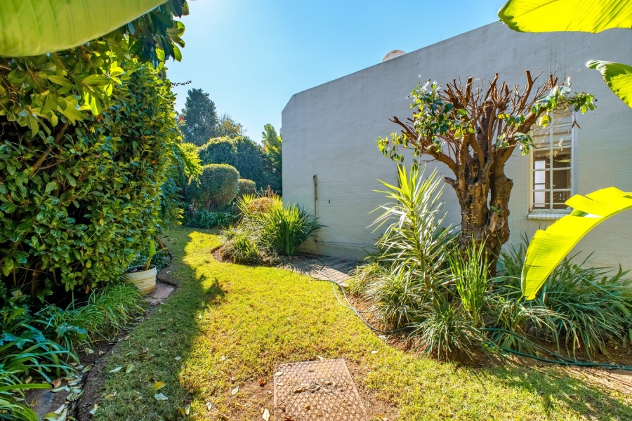 2 Bedroom Property for Sale in Rivonia Gauteng