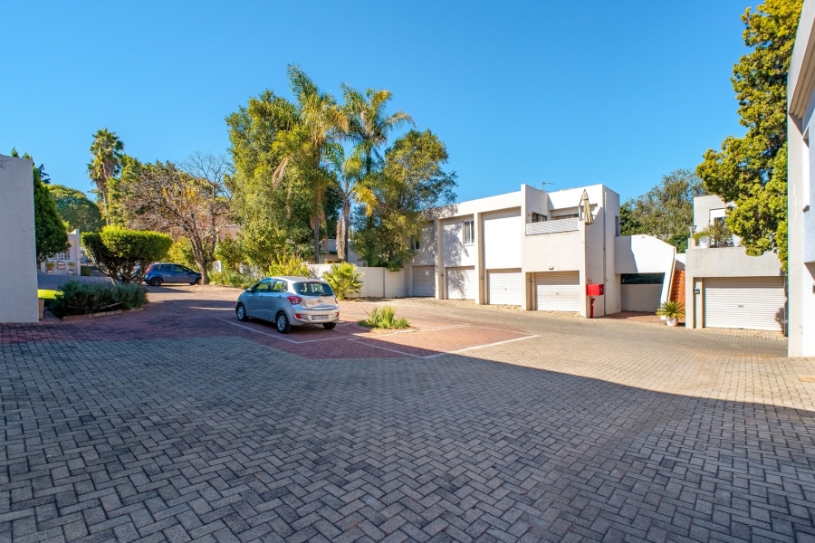 2 Bedroom Property for Sale in Rivonia Gauteng