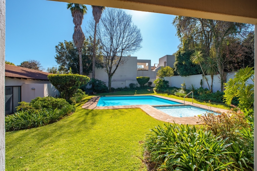 2 Bedroom Property for Sale in Rivonia Gauteng