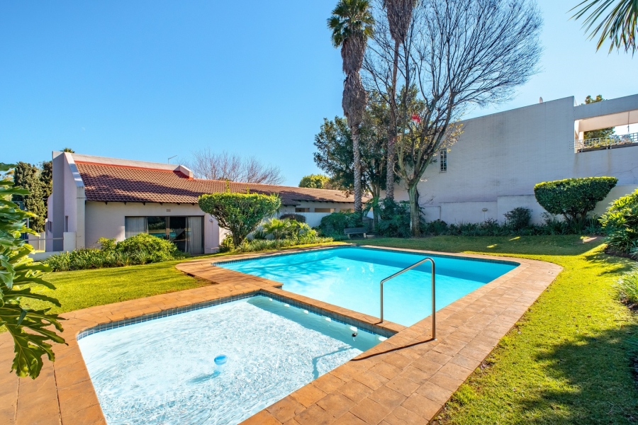 2 Bedroom Property for Sale in Rivonia Gauteng