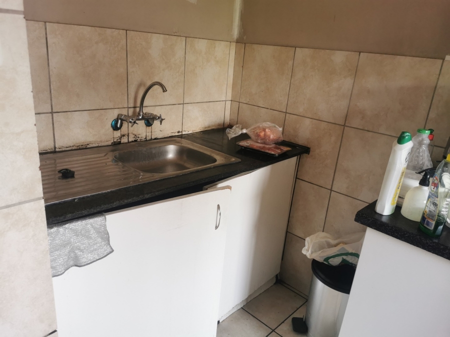 2 Bedroom Property for Sale in Wychwood Gauteng