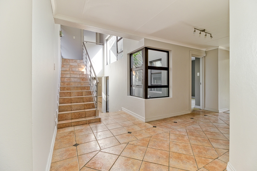 4 Bedroom Property for Sale in Fourways Gardens Gauteng