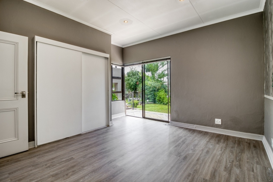 4 Bedroom Property for Sale in Fourways Gardens Gauteng