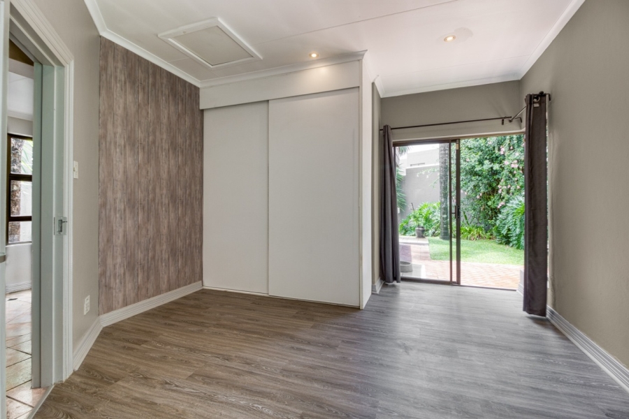 4 Bedroom Property for Sale in Fourways Gardens Gauteng