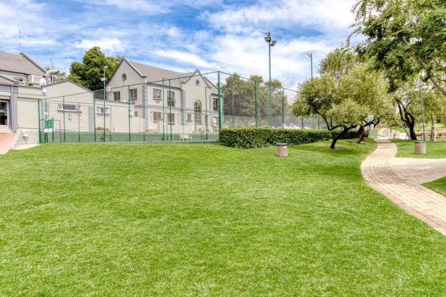 4 Bedroom Property for Sale in Fourways Gardens Gauteng