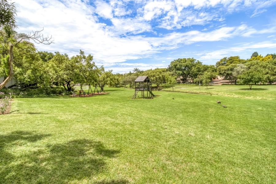 4 Bedroom Property for Sale in Fourways Gardens Gauteng